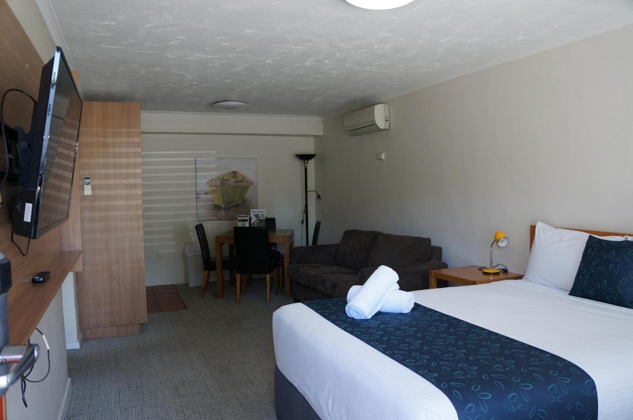 Waves Motel And Apartments Warrnambool Exterior foto