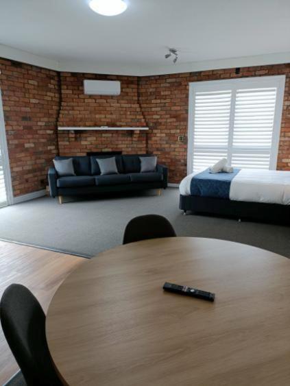 Waves Motel And Apartments Warrnambool Exterior foto
